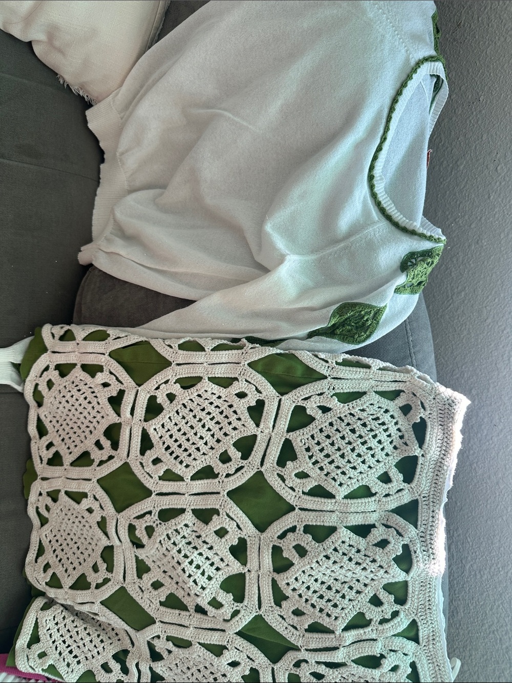 Tory Burch White Crewneck Sweater with Green Trim